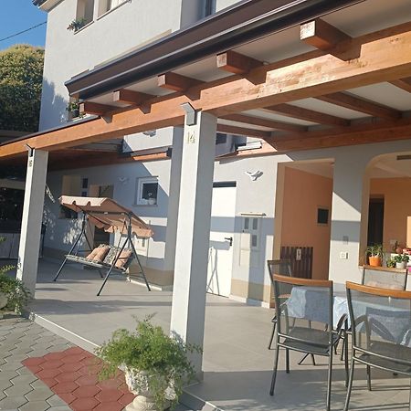 App Roko 2 Appartement Poreč Buitenkant foto