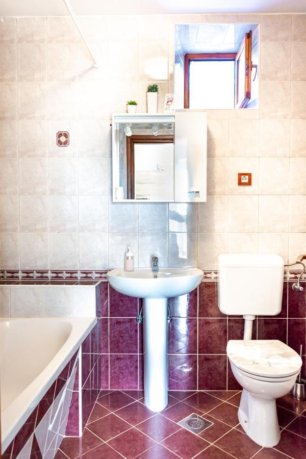 App Roko 2 Appartement Poreč Buitenkant foto